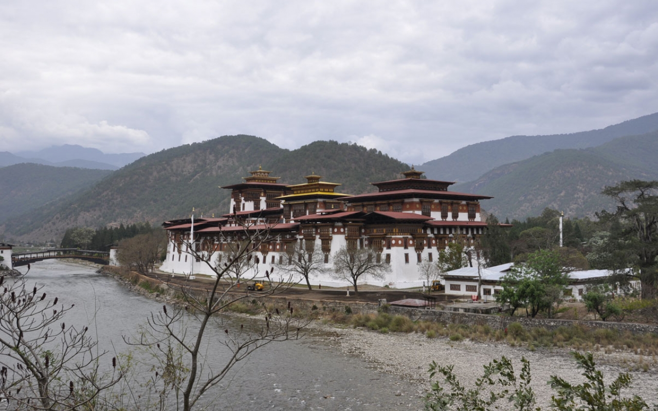 Bhutan2016 271Punakha Dzong