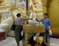Shwedagon013